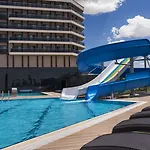 Thermal Hotel